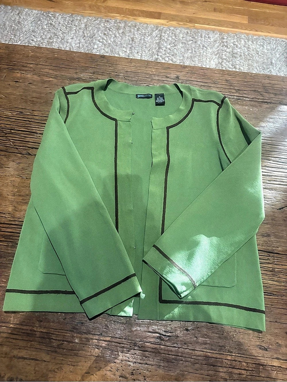 Yarns & Stitches Green Piped Cardigan XL